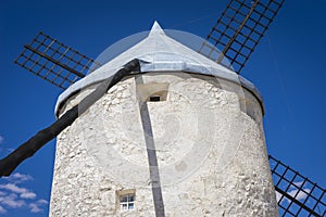 cereal mills mythical Castile in Spain, Don Quixote, Castilian l