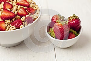Cereals and strawberries