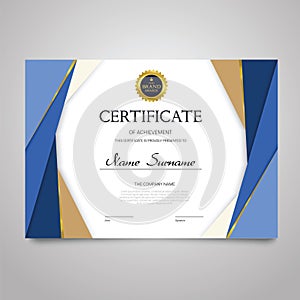 Certificato modello orizzontalmente elegante vettore 