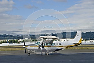 Cesna Caravan Commuter Plane