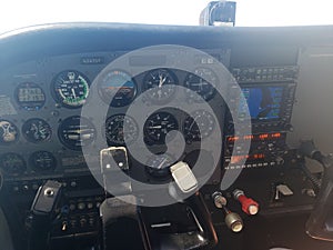 Cessna 172 Cockpit