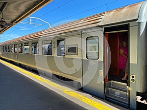 CFR 21-87 B11mee wagon, IR 1751 Bucuresti Nord - Suceava