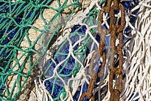 Chain on a fishing net
