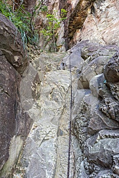 Chain on Mudslide trail to the top of Ploughmans Kop