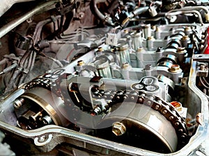 Chain and steering mechanic