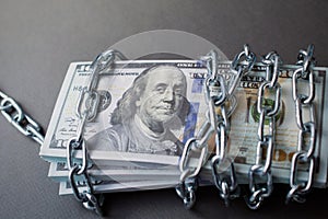 chained money