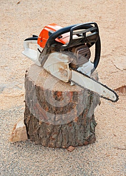 Chainsow on a chump