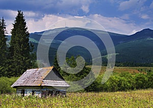 Chamkova stodola wooden house under Kralova Hola