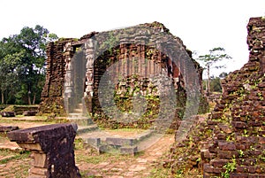 Champa architecture