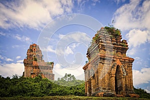 Champa Towers, Qui Nhon, Vietnam photo