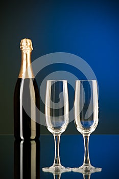 Champagne against gradient background