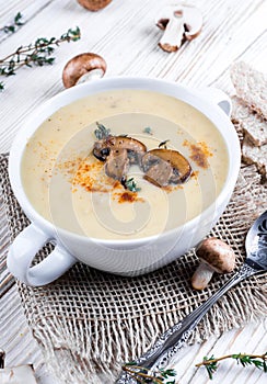 Champignons mushroom soup