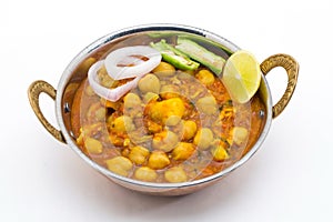 Chana Masala - An Indian spicy vegetarian dish for lunch and din