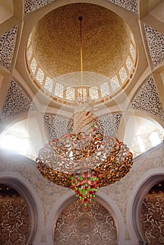 Chandelier inside Shiekh Zayed Mosque