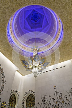 Chandelier Sheikh Zayed Grand Mosque