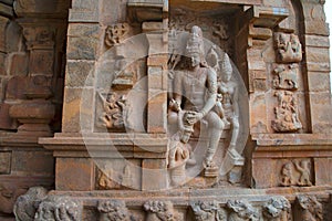 Chandesanugraha-murti, blessing Chandesa, northern niche of the central shrine, Brihadisvara Temple, Gangaikondacholapuram, Tamil