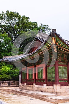 Changdeokgung palace details