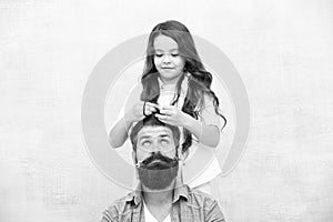 Change hairstyle. Create funny hairstyle. With healthy dose of openness any dad can excel at raising girl. Child making