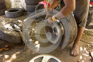 A change of tires in the caribbean