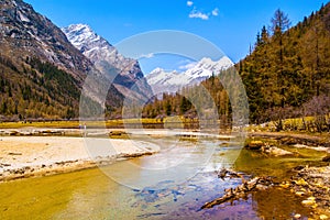 Changping valley scene of the Siguniang Mountain