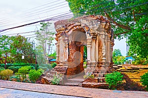 Chao Ya Suta Stupa of Wat Kak Kaeo ruined temple, Lampang, Thailand photo
