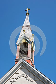 Kaple Nejsvětějšího Srdce Ježíšova v Piešťanech, Slovensko, detailní pohled na věž