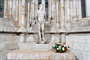 Chapel of São Sebastião with the stone statue in the Lisbon Cathedral.