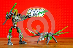 The characters (toys) universe of Lego Bionicle - Lewa, Uniter of Jungle and Uxar, Creature of Jungle.