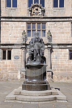 Charles Darwin Statue, Shrewsbury.