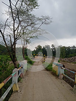 The charm of road whitout asphalt