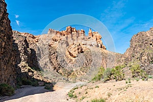 Charyn Canyon River 14