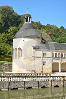 Chateau De Bussy-Rabutin / Chateau De Bussy-Le-Grand