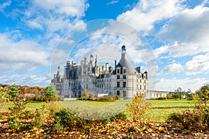 Chateau de chambord,architecture royal medieval french castle