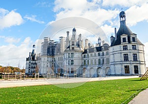 Chateau de chambord,architecture royal medieval french castle