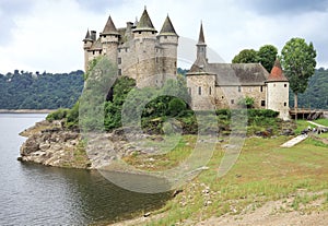 Chateau de Val in Lanobre