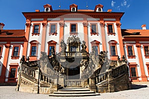 Chateau troja