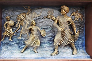 Chatrapati Shivaji Maharaj getting fighting lessons sculpture, Shiv Shrushti Garden, Aptale Rd, Junnar, Maharashtra