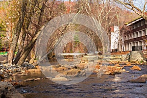 Chattahoochee river and hotel on its shore, Helen, USA