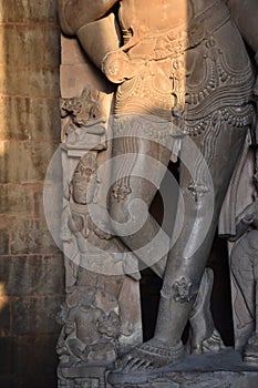 Chaturbhuj temple architecture in Khajuraho