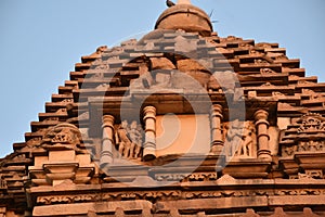 Chaturbhuj temple architecture in Khajuraho