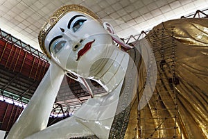 Chauk htat gyi reclining buddha