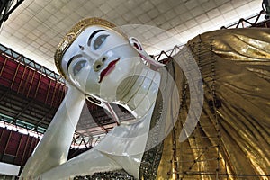 Chauk htat gyi reclining buddha