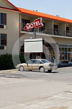 Cheap Motel & Old Style Sign photo