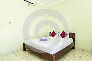 Cheap Villa Bedroom