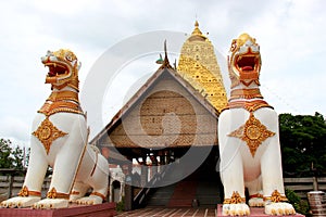 Chedi Buddhakhaya, built to mimic the Mahabodhi stupa of Bodhgaya in India, a symbol of Sangklaburi, Kanchanaburi, Thailand