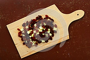 Chees And Raisins Plate