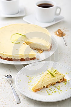 Cheese cake with lime