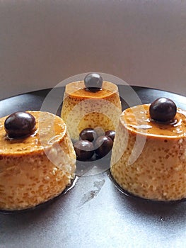 Cheese flan and chocolate blueberry