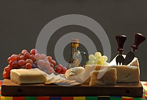 Cheese and grapes.