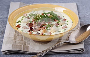 Cheese soup with potatoes and bacon